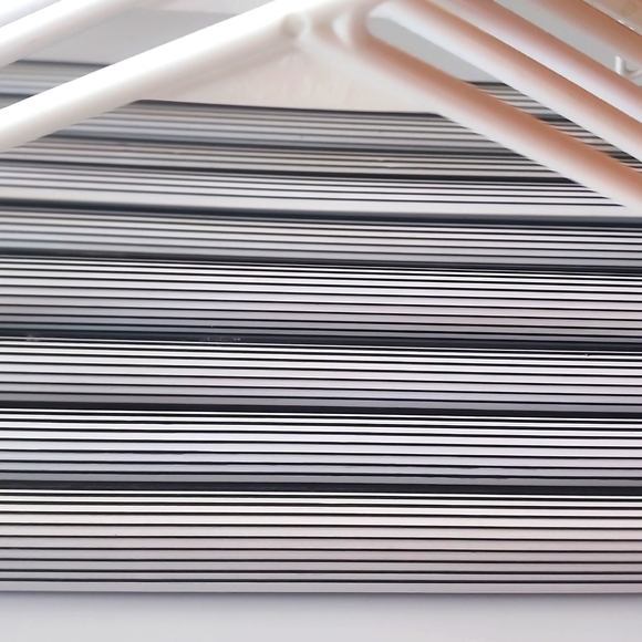 10 pieces of Super Tuff, Unique Hangers. - Picture 6 of 7